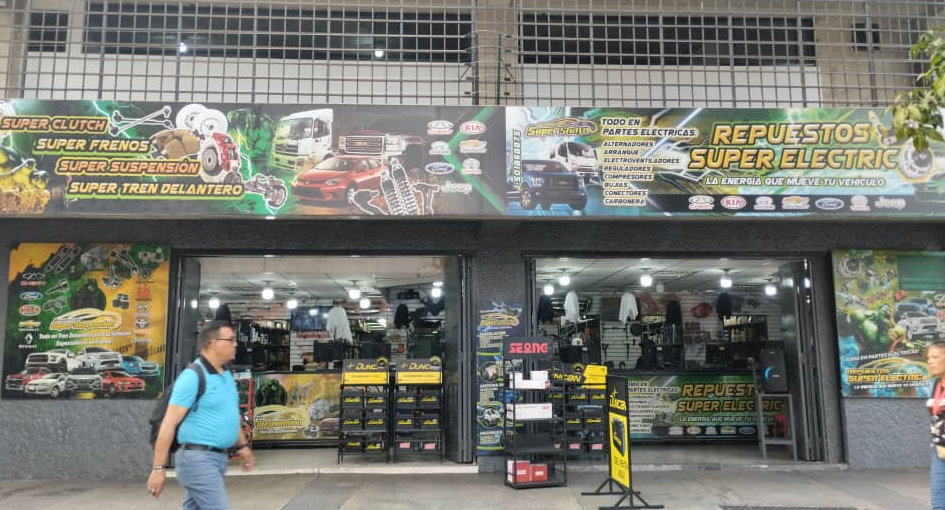 Tienda Super Suspensión 3